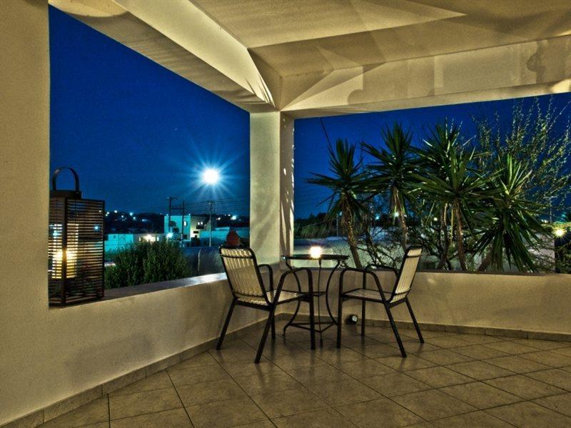 Charissi Hotel