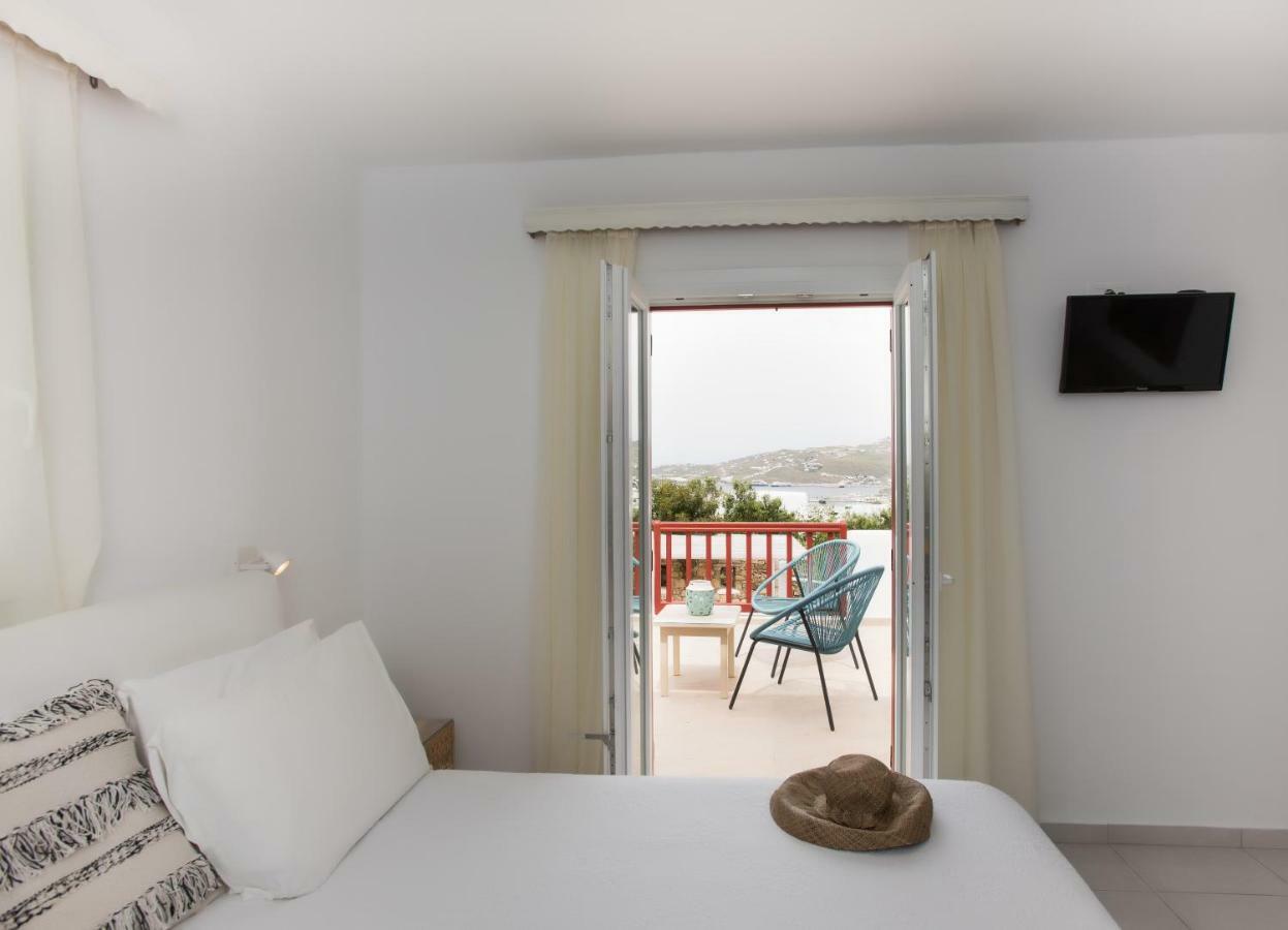 Charissi Hotel